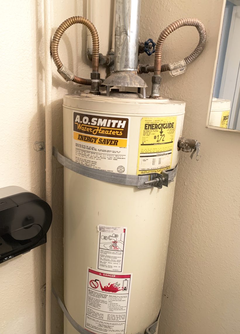 How Long Should My Water Heater Last? – Henley's Plumbing & Air – Voted  Best Plumbers in Corona, Riverside, Eastvale, & San Bernardino